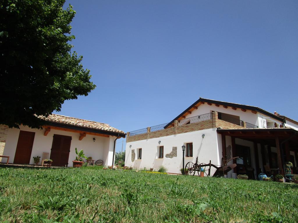 Masseria Spadone Villa Civitella Casanova Buitenkant foto